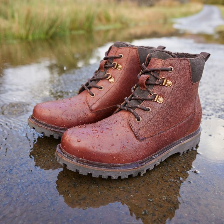 Barbour boots mens red online