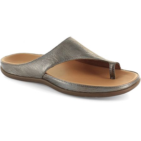 Strive slippers discount