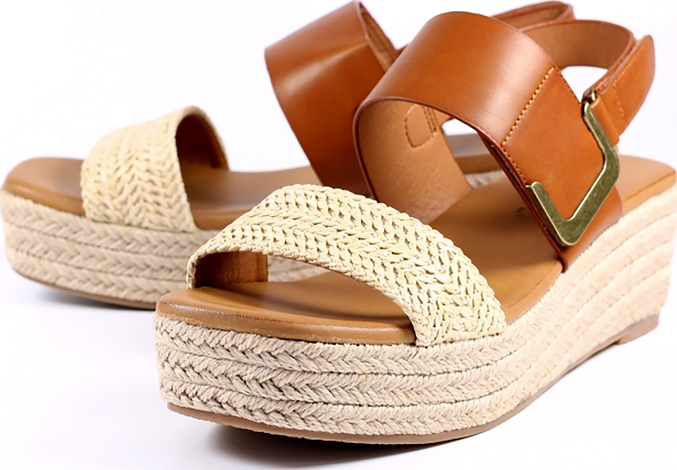 Lunar sandals outlet new arrivals