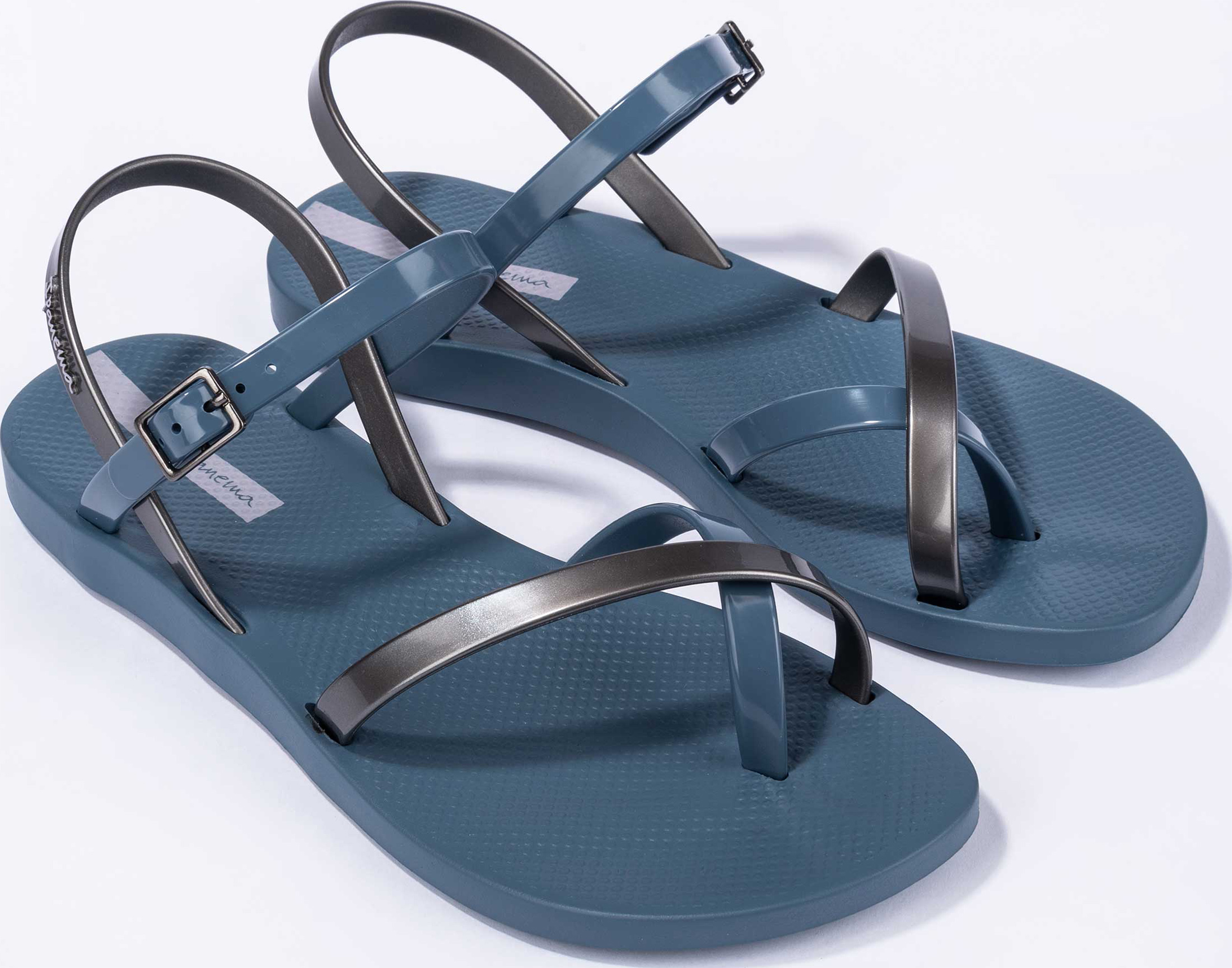 Ipanema best sale diamond sandals